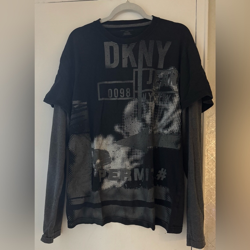 DKNY Jeans Men’s Long Sleeve Tshirt XL